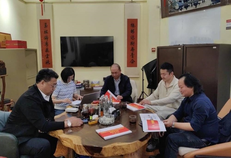 未命名.jpg 未命名.jpg